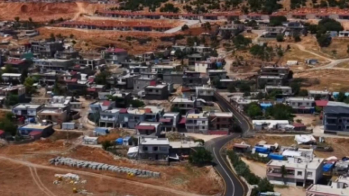 Gölbaşı ilçesinde köy yolları yenileniyor: Yukarı Nasırlı Köyü’nde asfalt çalışması tamamlandı  - Videolu Haber